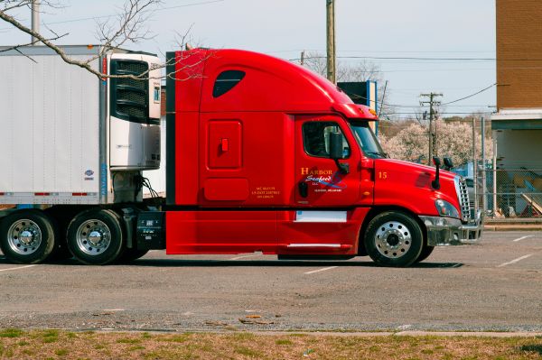 Top 5 astuces pour réduire vos coûts de location de camion à Montpellier